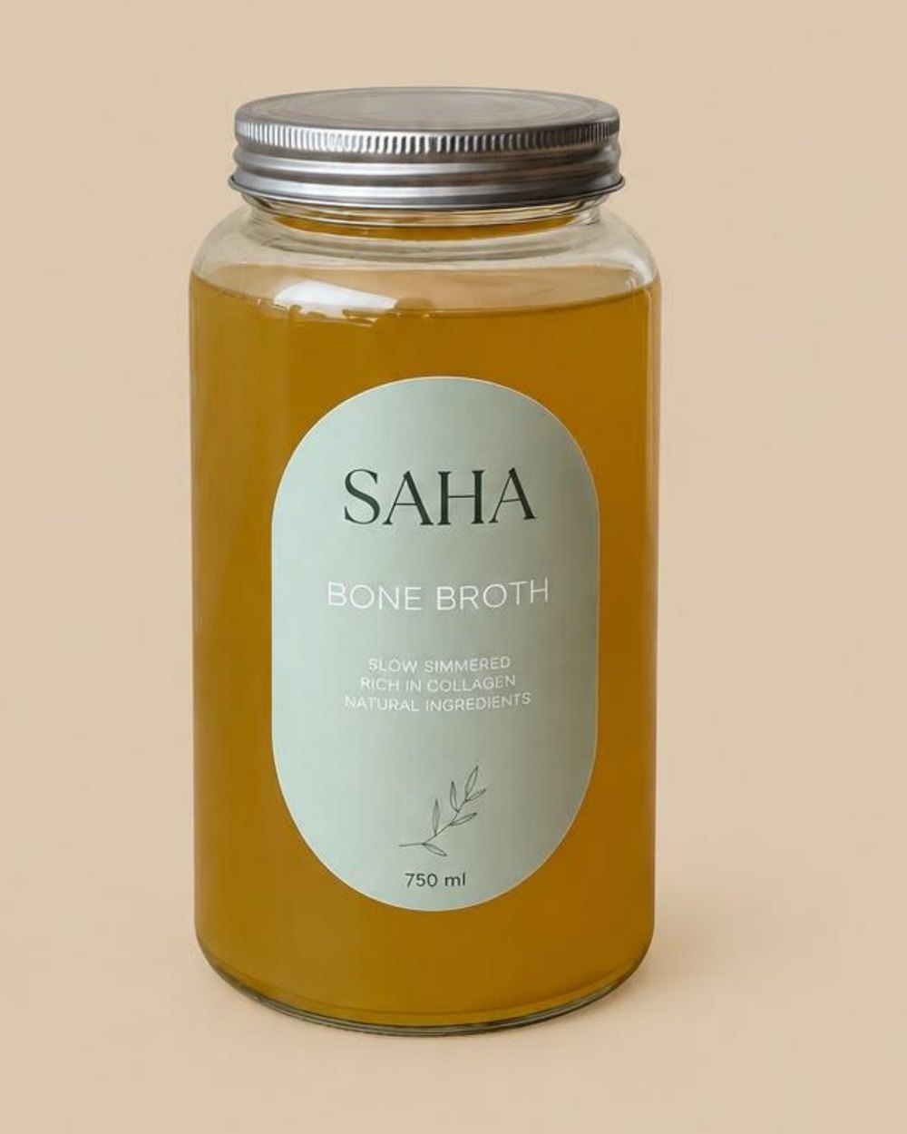 SAHA beef broth, 700 ml, slow-simmered